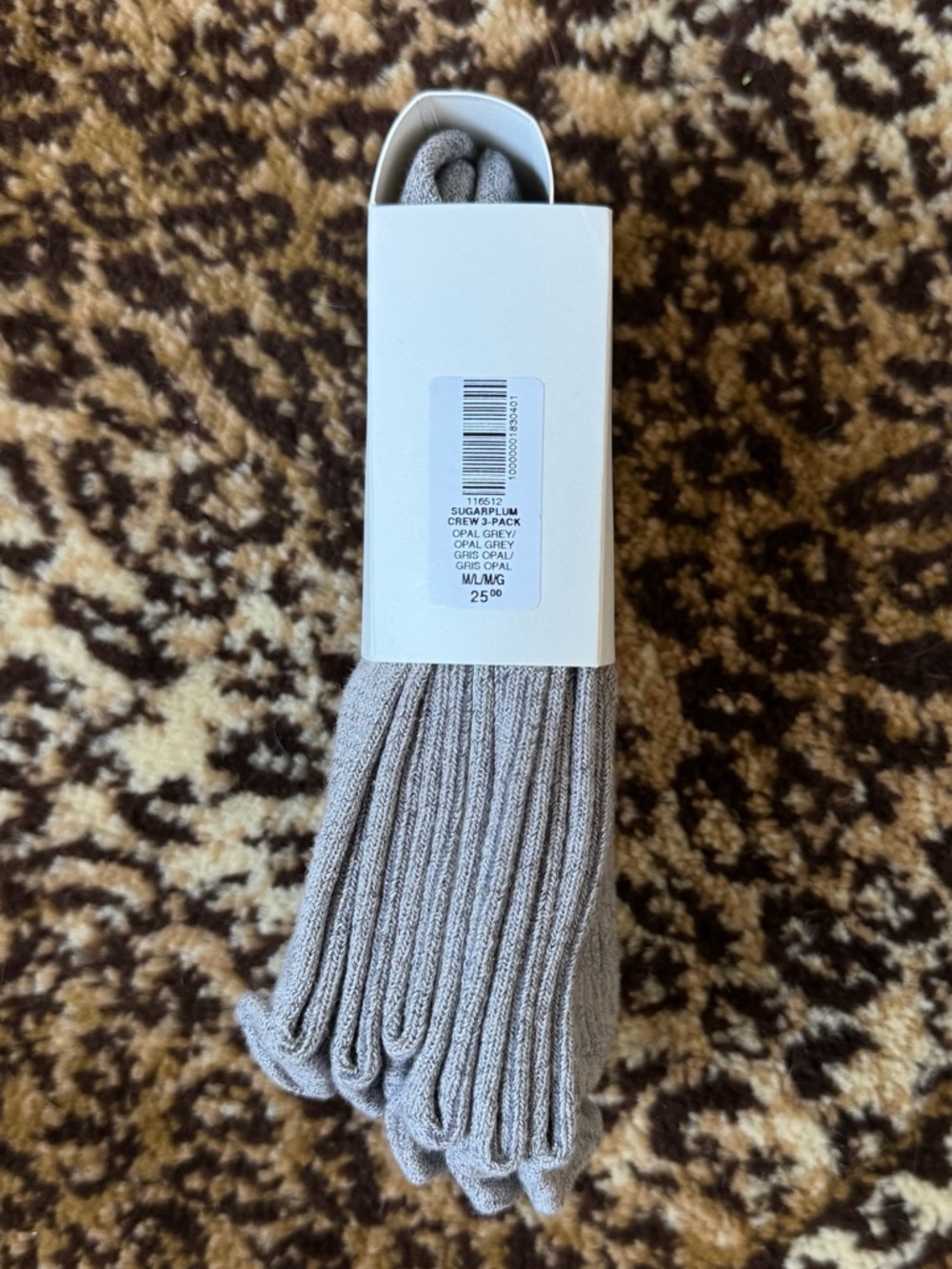 NWT Aritzia Wilfred Ribbed Sugarplum Crew Socks, Metallic Gray (3-Pack) - Picture 6 of 6
